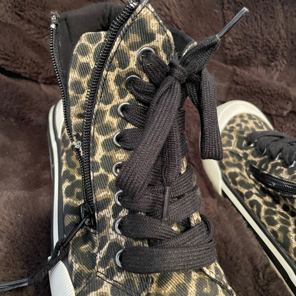 Rocket Dog Plush Foam Leopard Print Zip Up High Tops Sz 7.5 - Picture 10 of 16